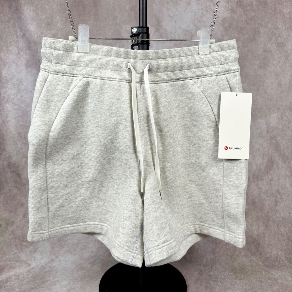 Lululemon Scuba High-Rise Short 5" Heathered Core Ultra Light Grey Size 8 NEW